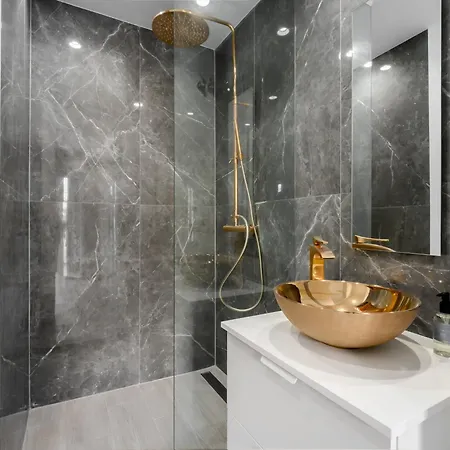 Apartment 3 Bdrm Stylish W Pool In Puerto Banus